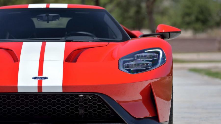 Детали экстерьера Ford GT (J056) 2018 года  (фото 14 из 20)